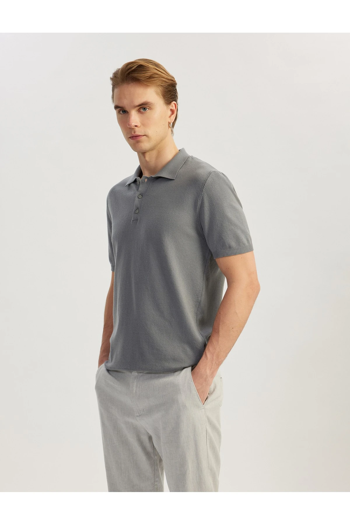 Düğmeli Polo Yaka Viskon Karışımlı Kısa Kollu Triko Kazak