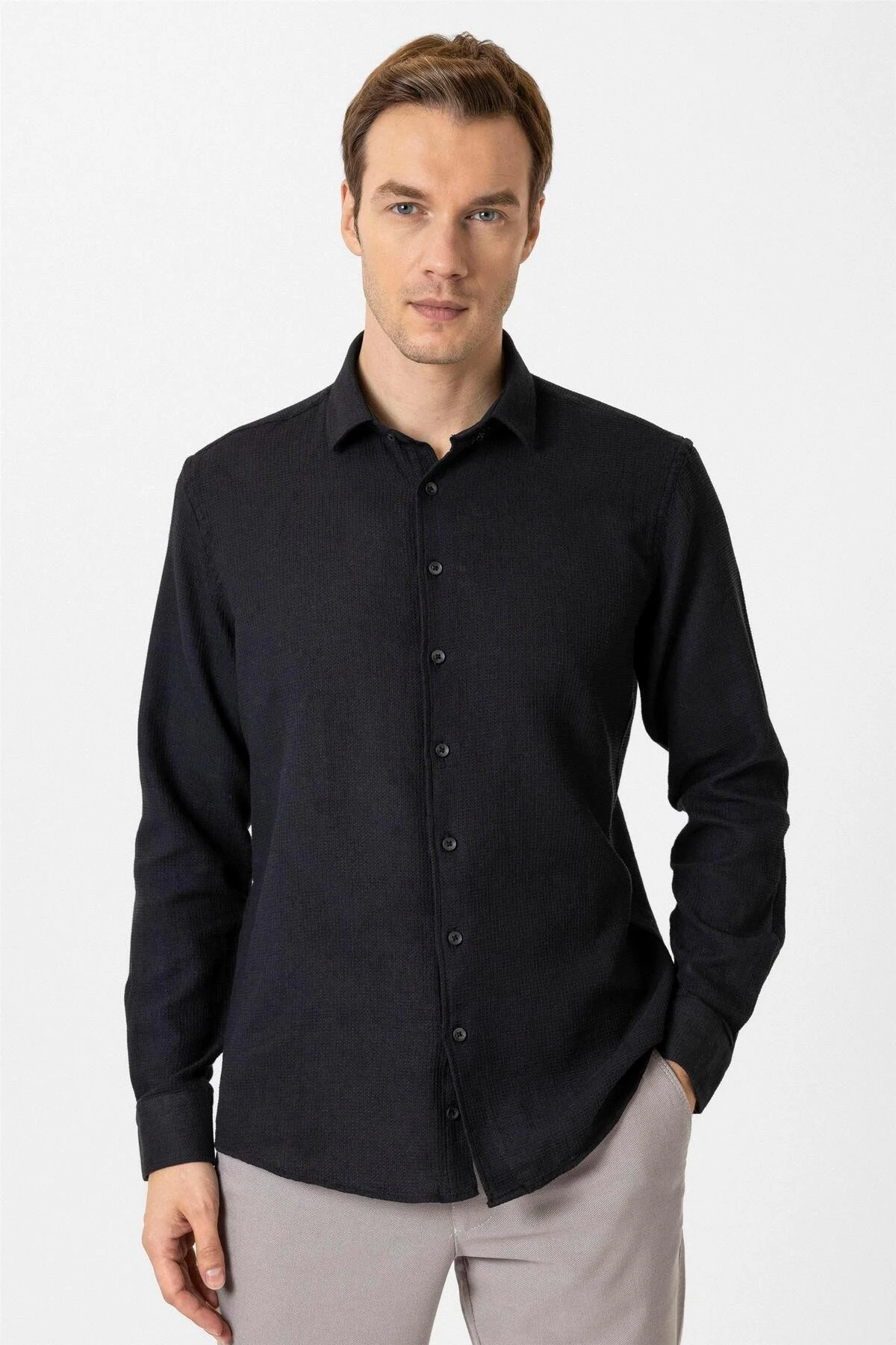 Köşeli Manşet Slimfit Desenli Gömlek