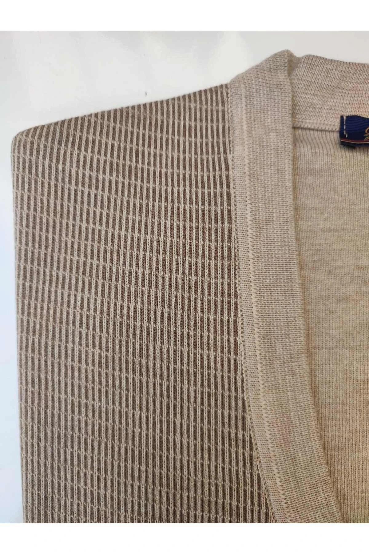 Dvt Çelik Örme Akrilik Düğme Ve Cep Detaylı Hırka Bej