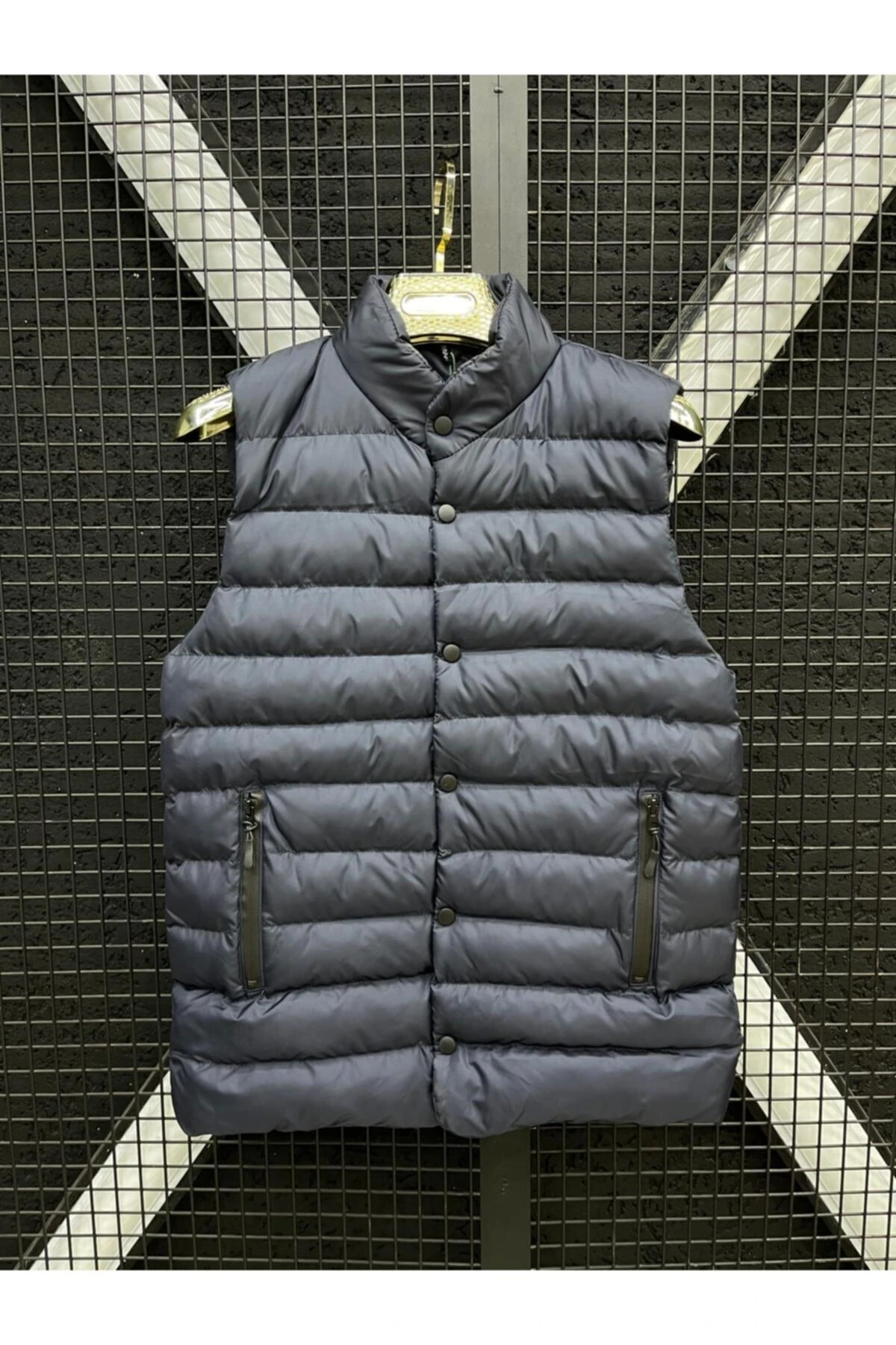 Erkek Soft Casual Lacivert Spor Dolum Yatay Dikiş Patlı Şişme Yelek