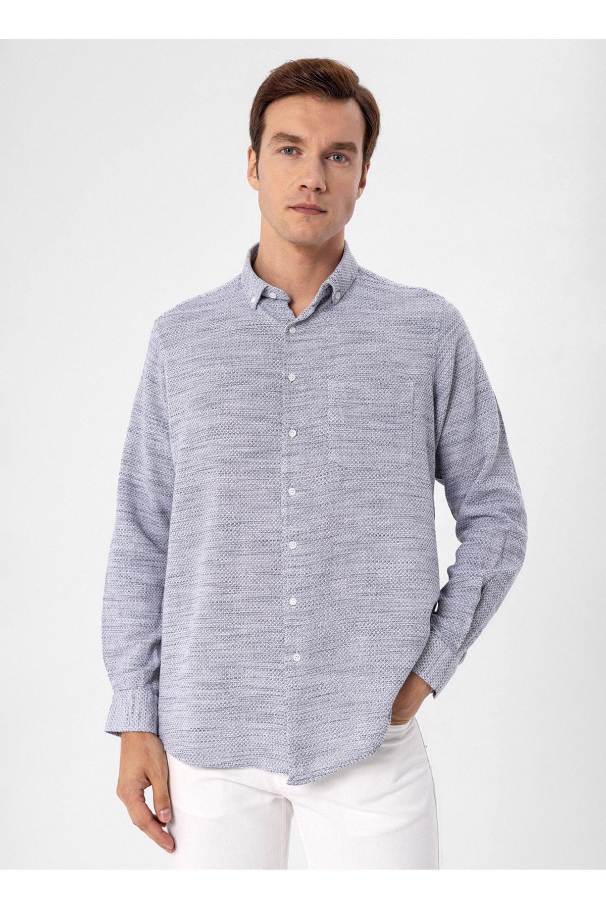 Süvari Regular Fit Düğmeli Yaka Düz Lacivert Erkek Gömlek GM1008300078