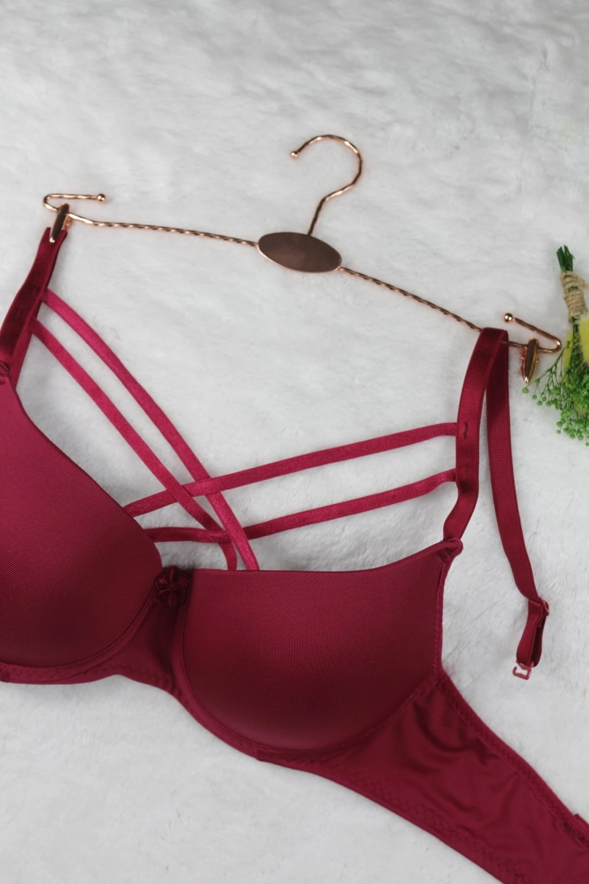 Ebru Çapraz İpli Desteksiz Sütyen-İç Çamaşır