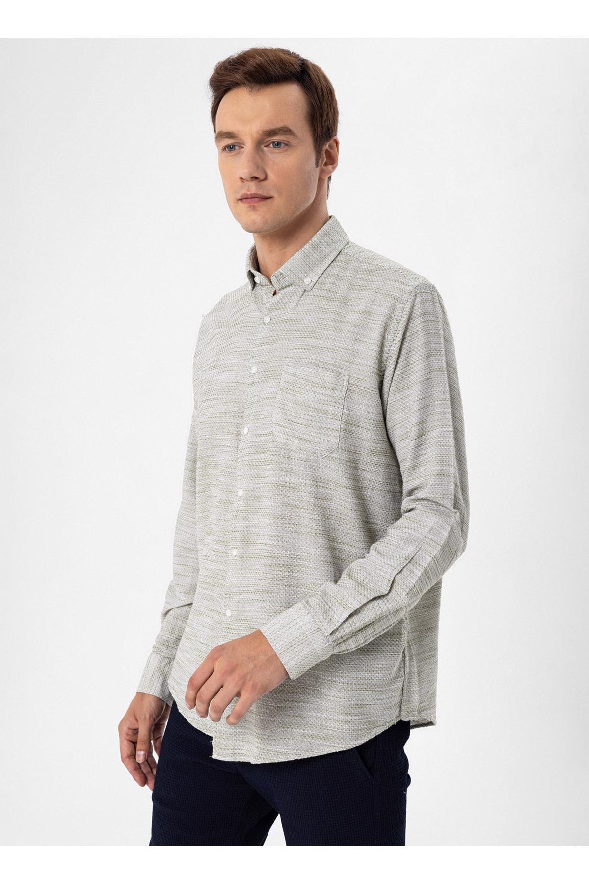 Süvari Regular Fit Düğmeli Yaka Düz Su Yeşili Erkek Gömlek GM1008300079