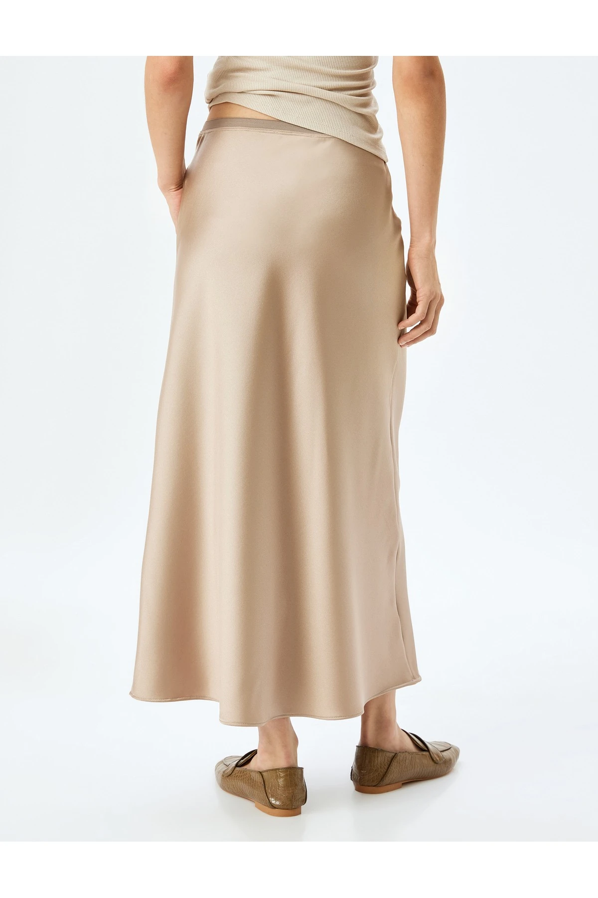 A Kesim Uzun Saten Etek