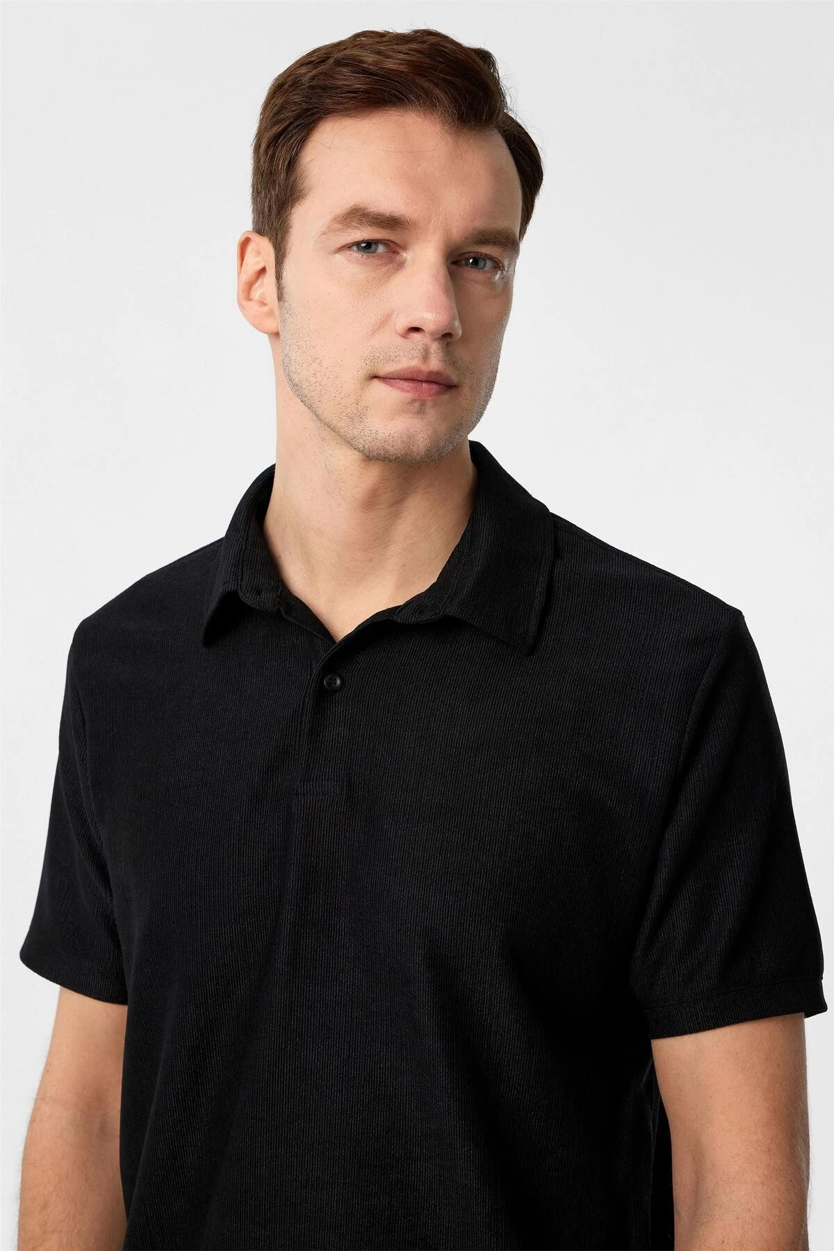 Beyaz Regular Düz Polo Yaka Tişört