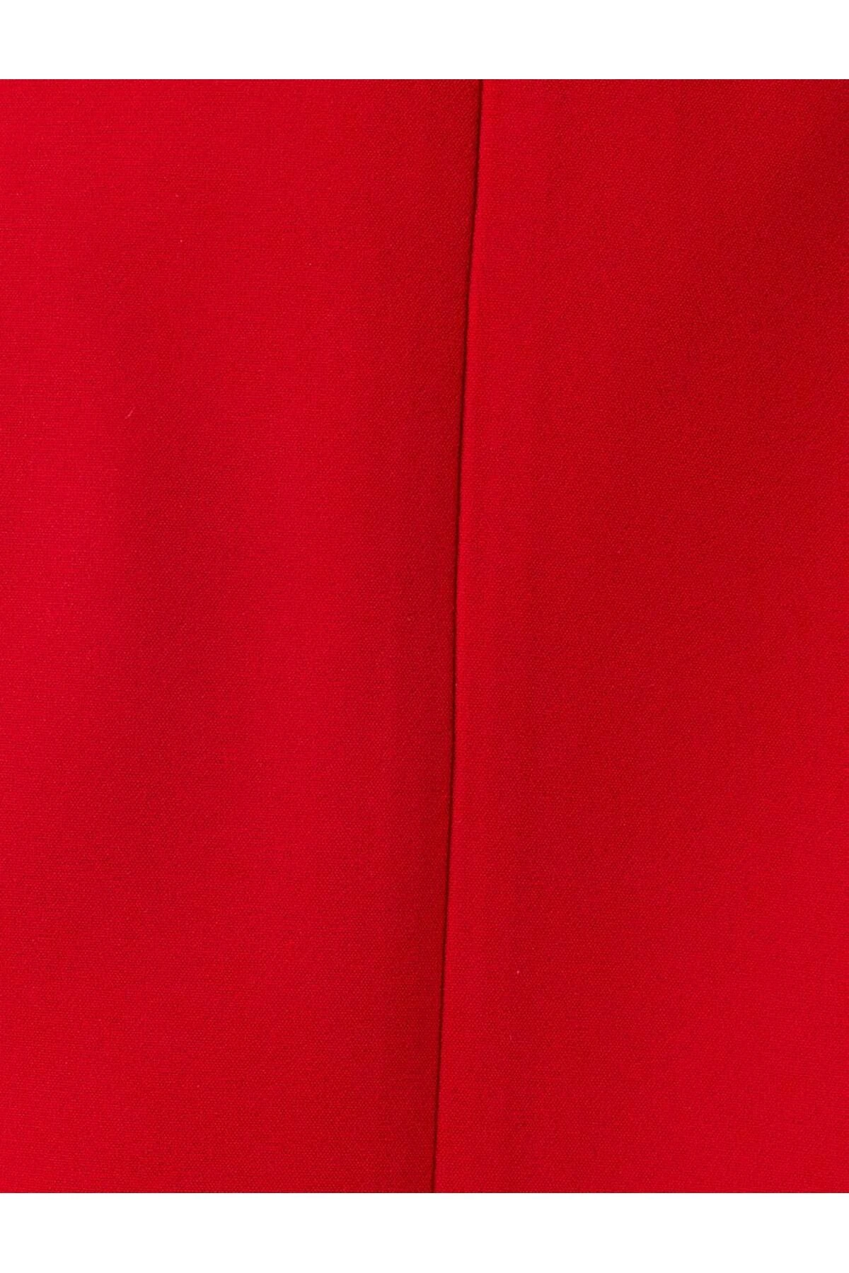 Arkadan Yırtmaç Detaylı Midi Boy A Kesim Etek