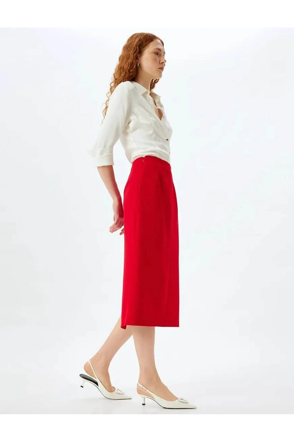 Arkadan Yırtmaç Detaylı Midi Boy A Kesim Etek