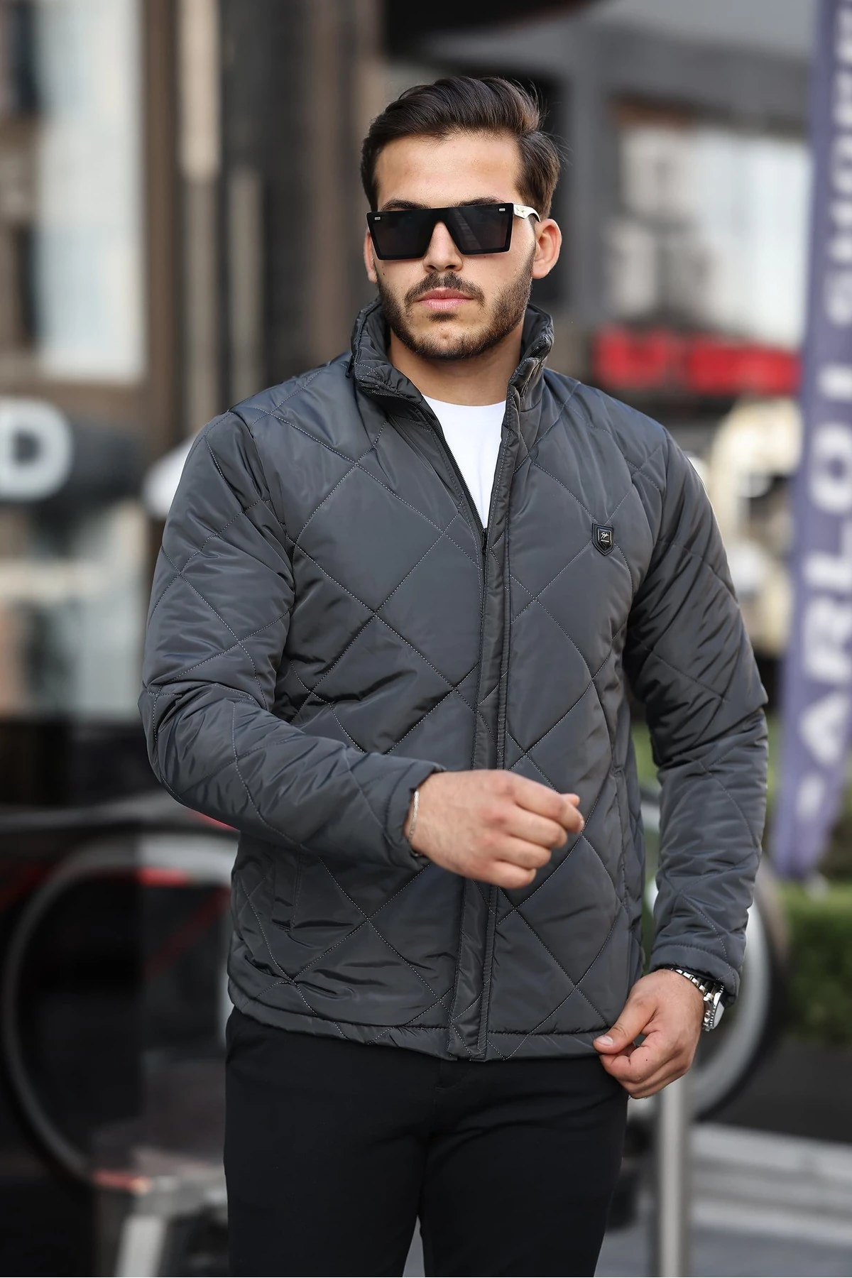 BLUESMODA HAKİM YAKA KAPİTONE GİZLİ KAPÜŞON İÇİ PELUŞ MONT