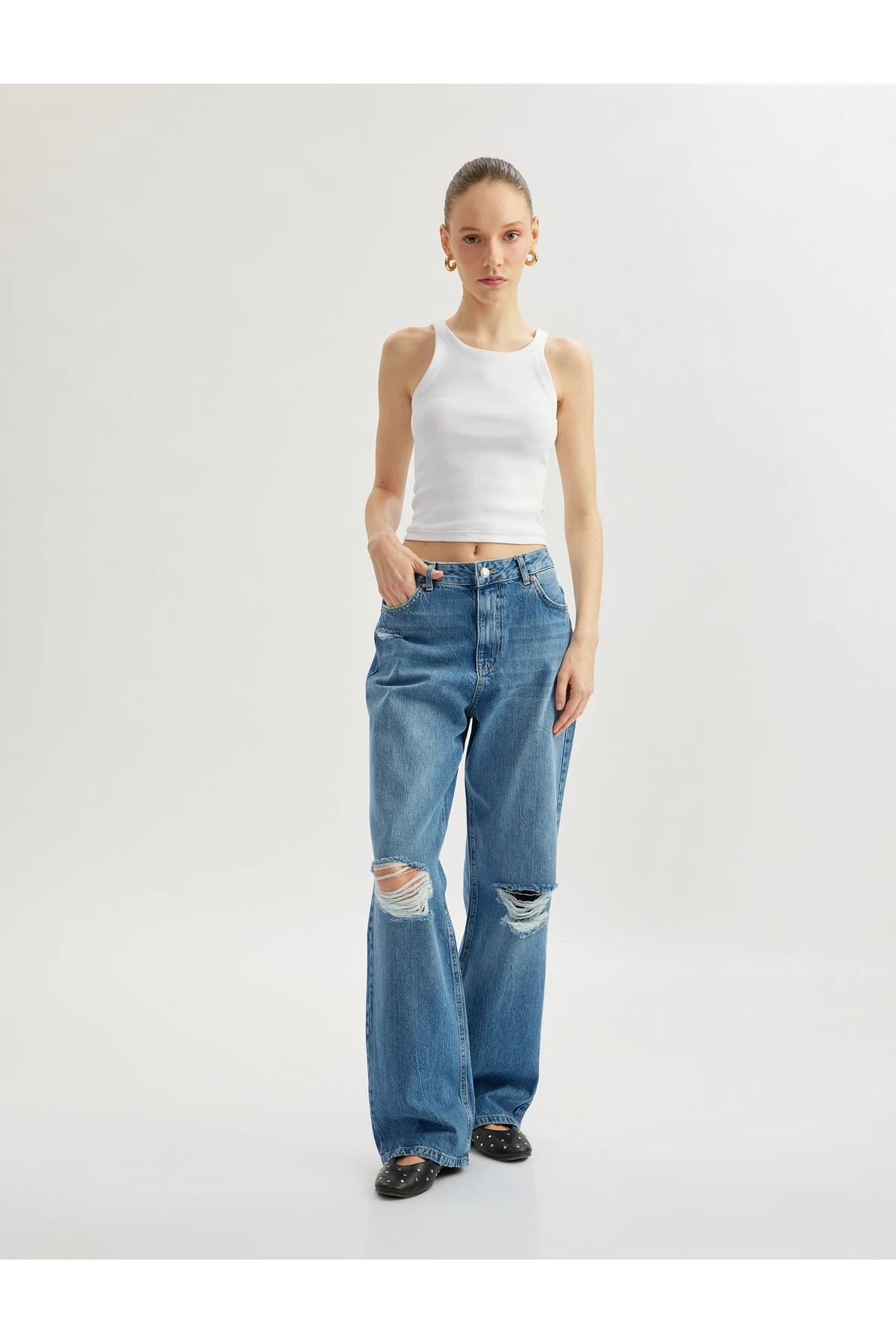 Yüksek Bel Yıpratma Detaylı Pamuklu Denim Pantolon - Straight Jeans