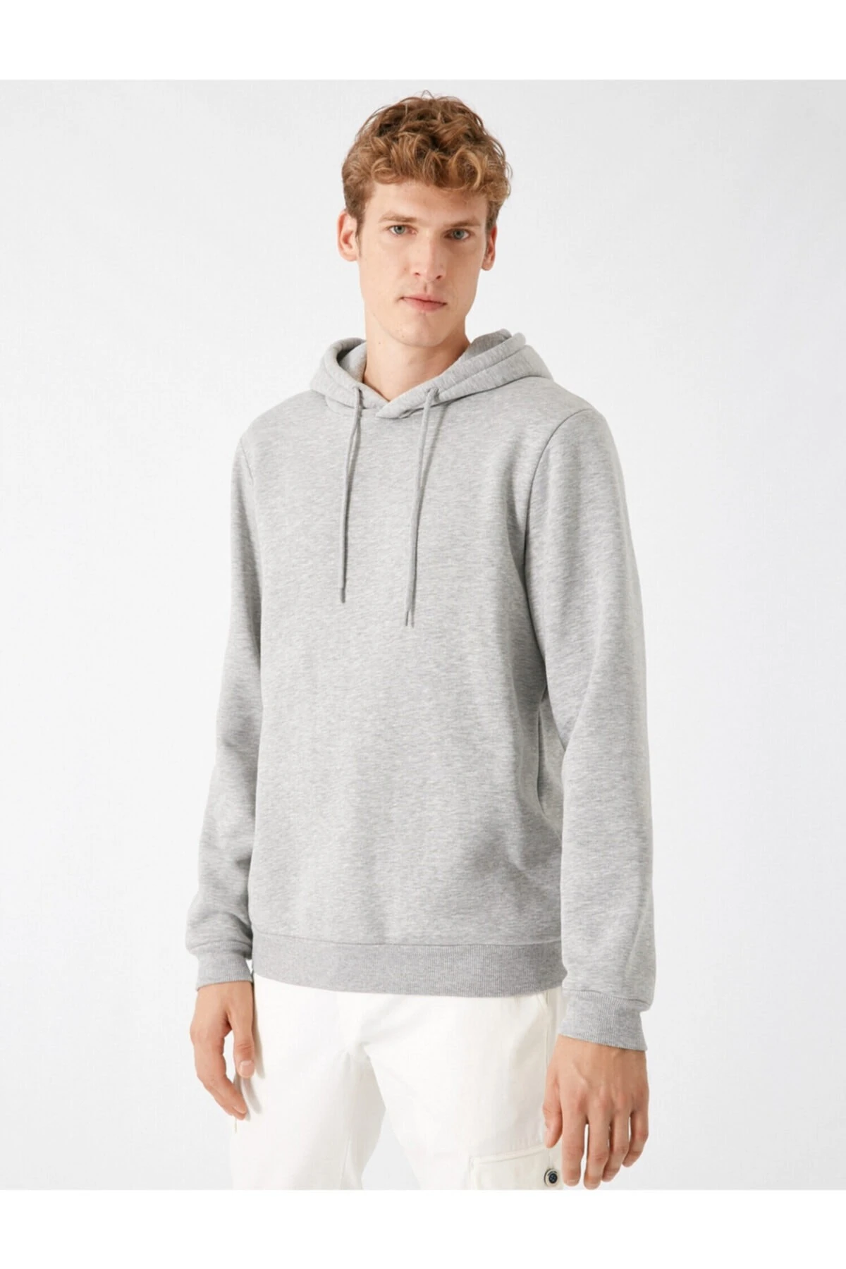 Kapüşonlu Uzun Kollu Sweatshirt