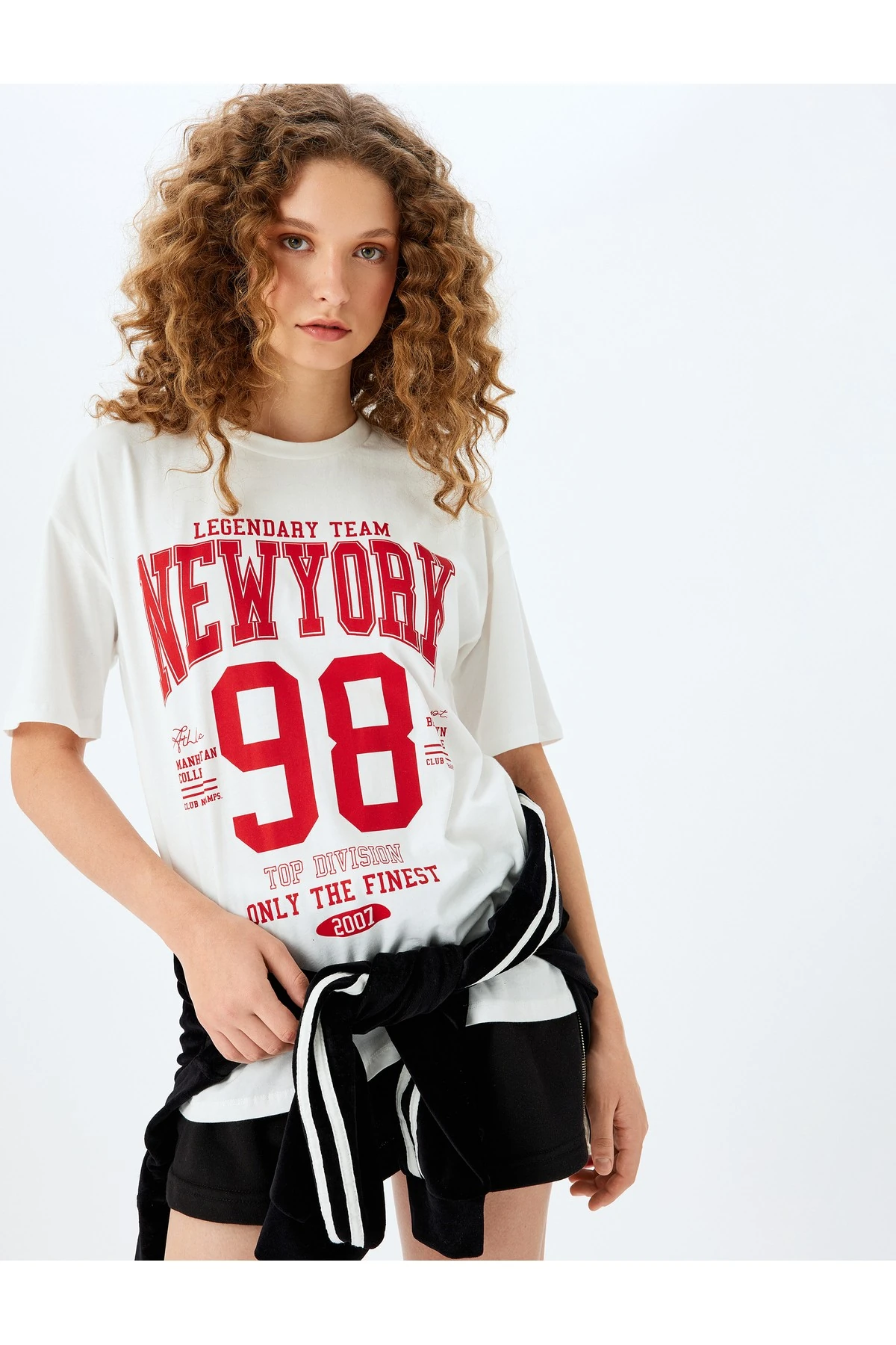 Kolej Baskılı Oversize Bisiklet Yaka Kısa Kollu Tişört