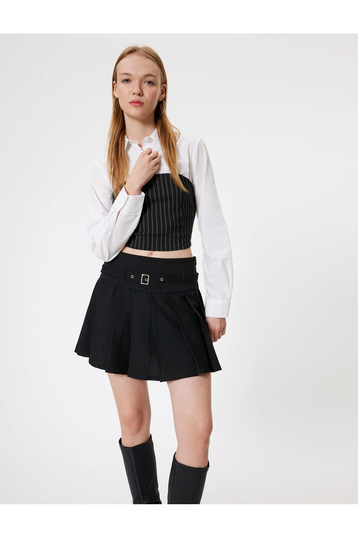 Mini Pileli Etek Kemer Detaylı Standart Bel Slim Fit