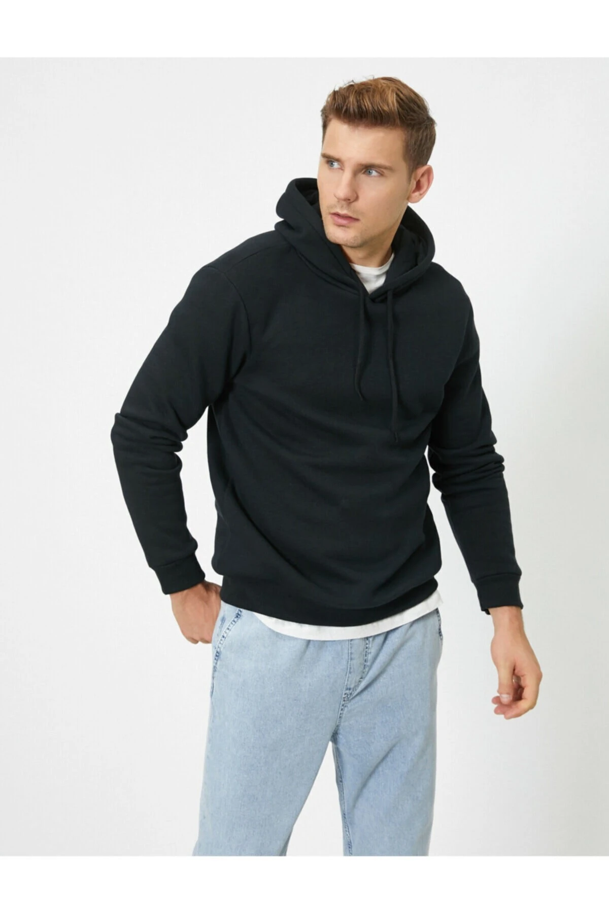 Erkek Siyah Uzun Kollu Kapüsonlu Sweatshirt