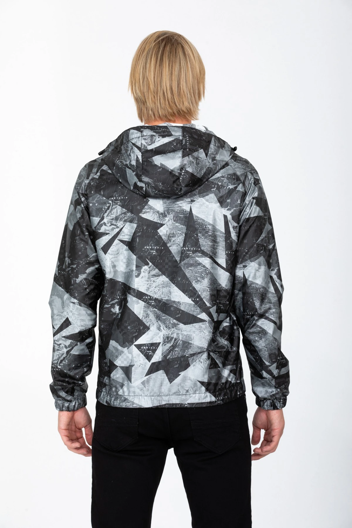 Erkek Siyah Kapüşonlu Desenli Suni Deri Kumaşlı Astarlı Mont/yağmurluk 8069