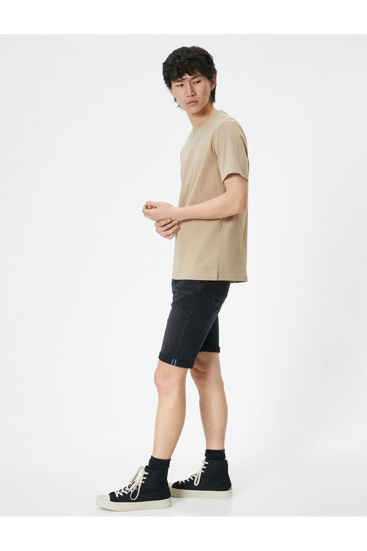 Yırtık Kot Şort Bermuda Slim Fit Katlı Paça Düğmeli