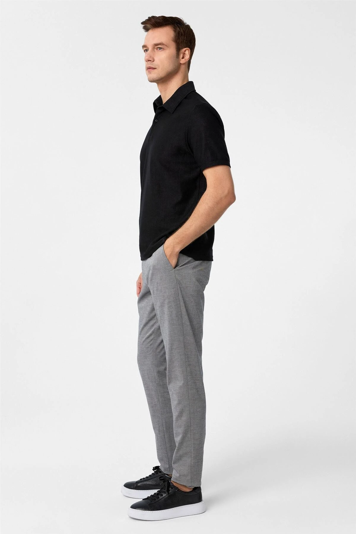 Beyaz Regular Düz Polo Yaka Tişört