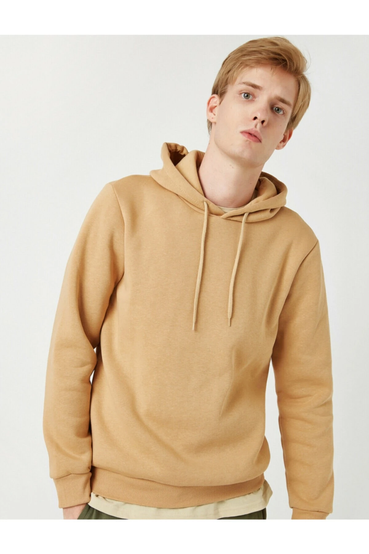 Kapüşonlu Uzun Kollu Sweatshirt