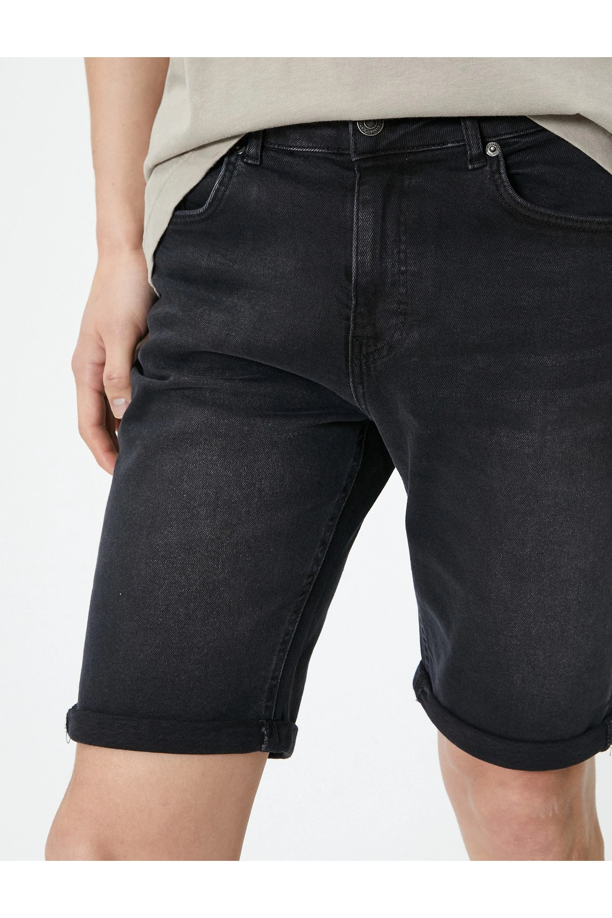 Bermuda Kot Şort Düğmeli Katlı Paça Cepli