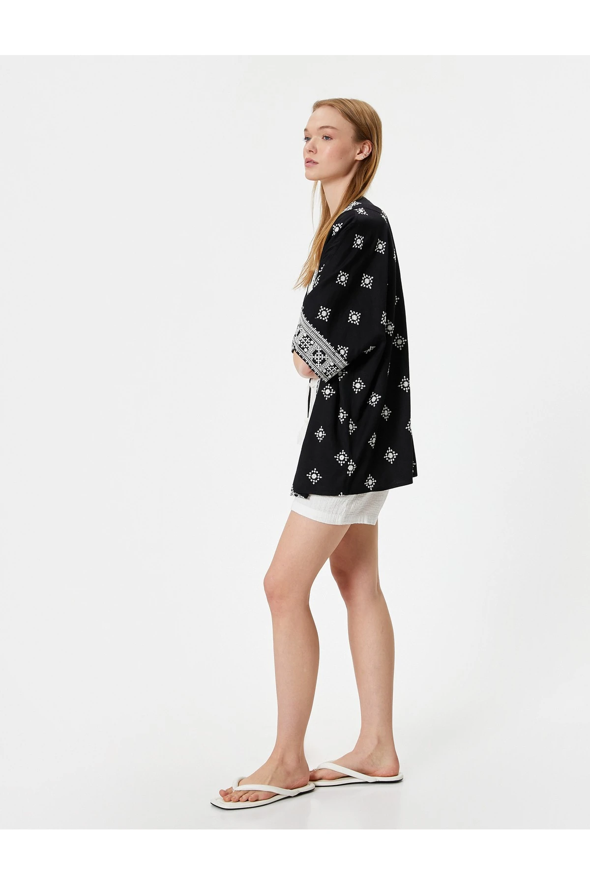 Viskon Kimono Nakışlı