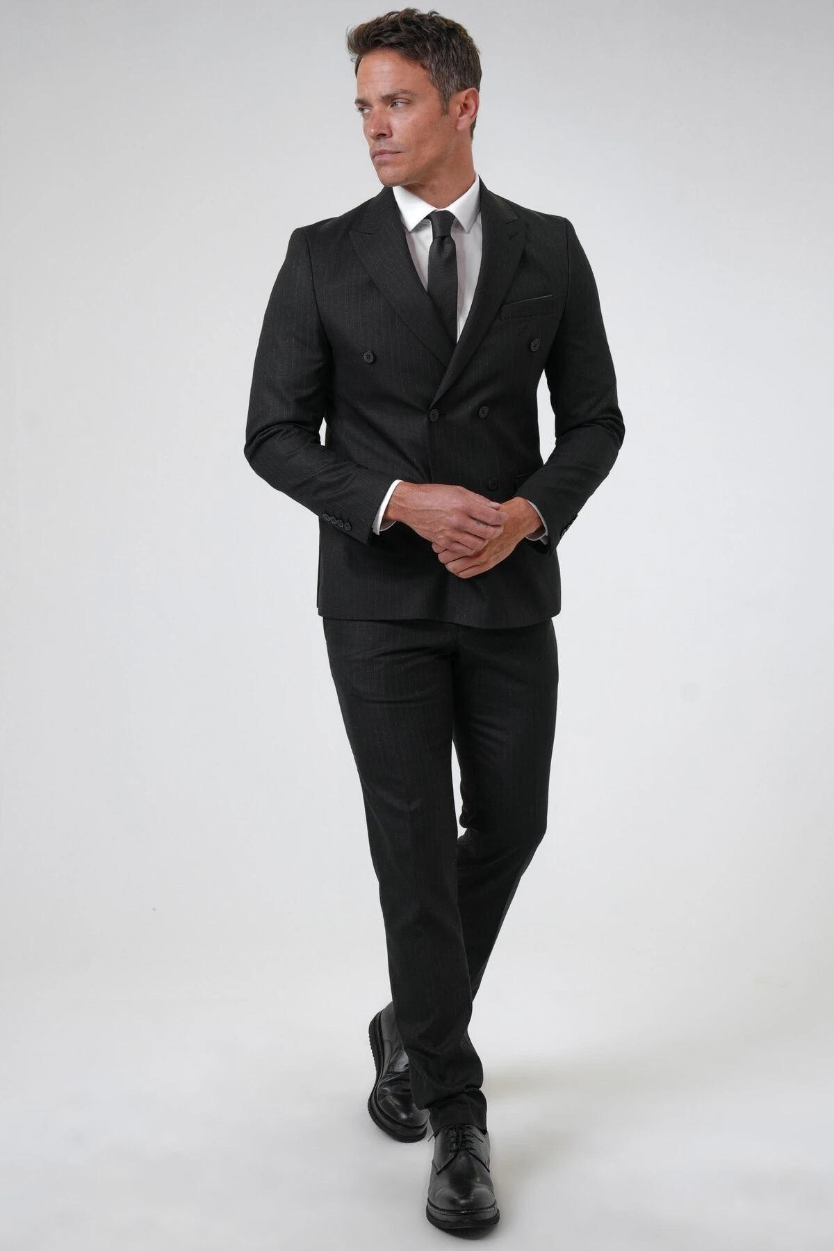 Siyah Slim Fit Desenli Sivri Yaka 6 Drop Klasik Takım Elbise