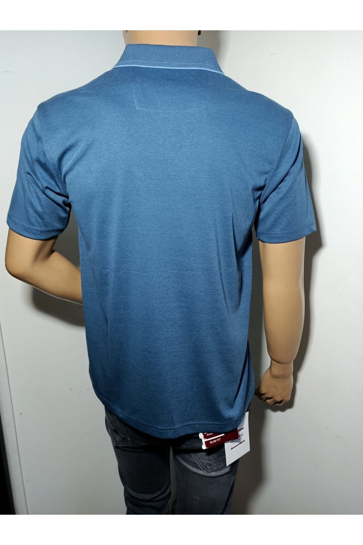 Klasik Tek Cep Yakalı T-shirt