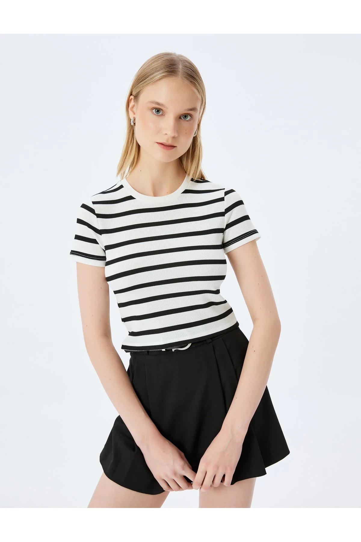Basic Çizgili Bisiklet Yaka Lacivert Kadın T-Shirt 5SAL10047IK