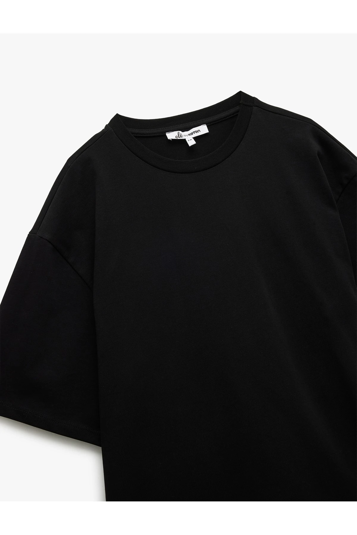 Pamuklu Kısa Kollu Bisiklet Yaka Basic Oversize Tişört