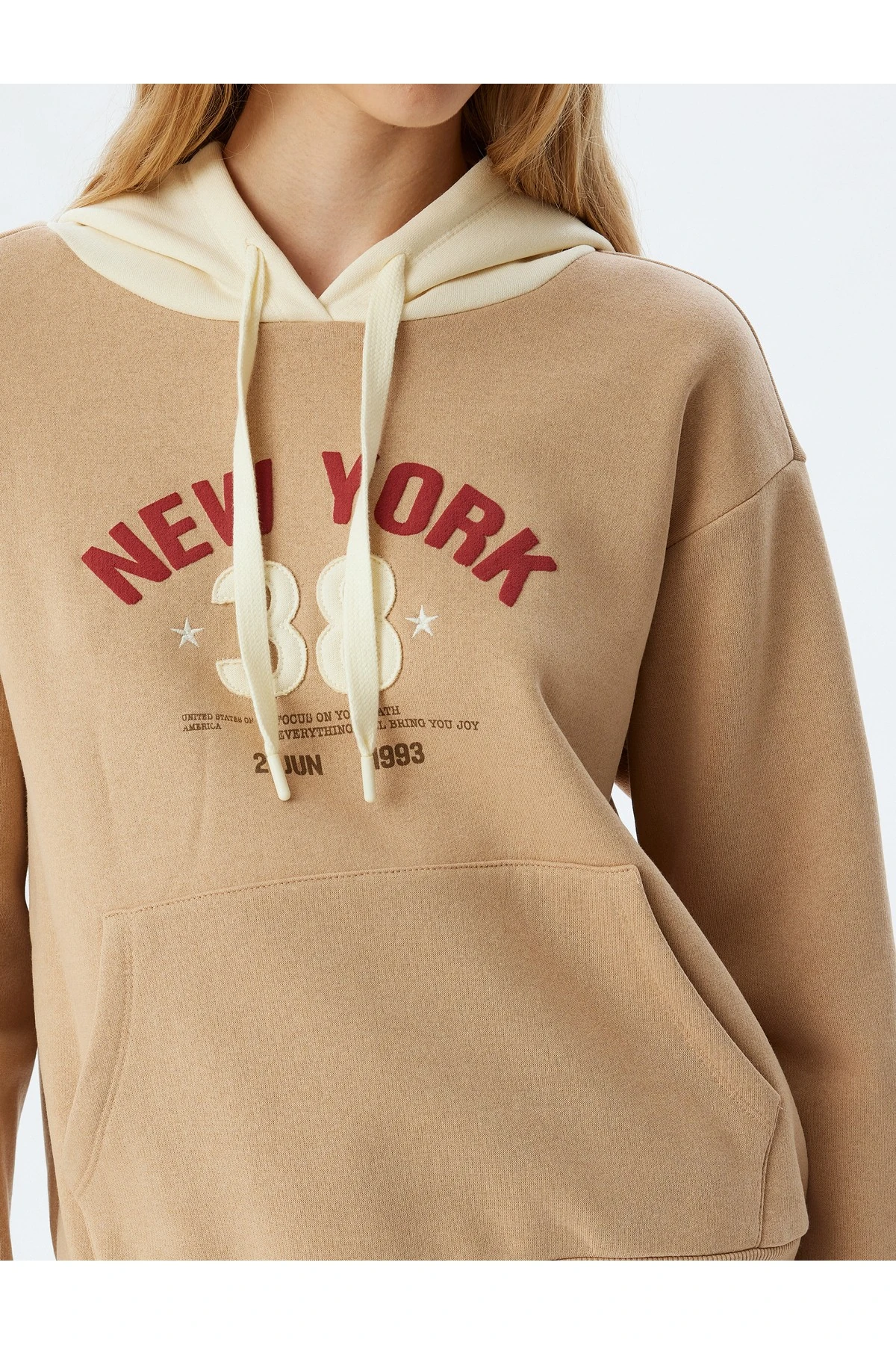 Şardonlu Kolej Sweatshirt Kapüşonlu Baskılı Kanguru Cepli Rahat Kalıp