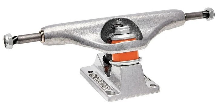 Independent 159 Stage 11 Polished Truck