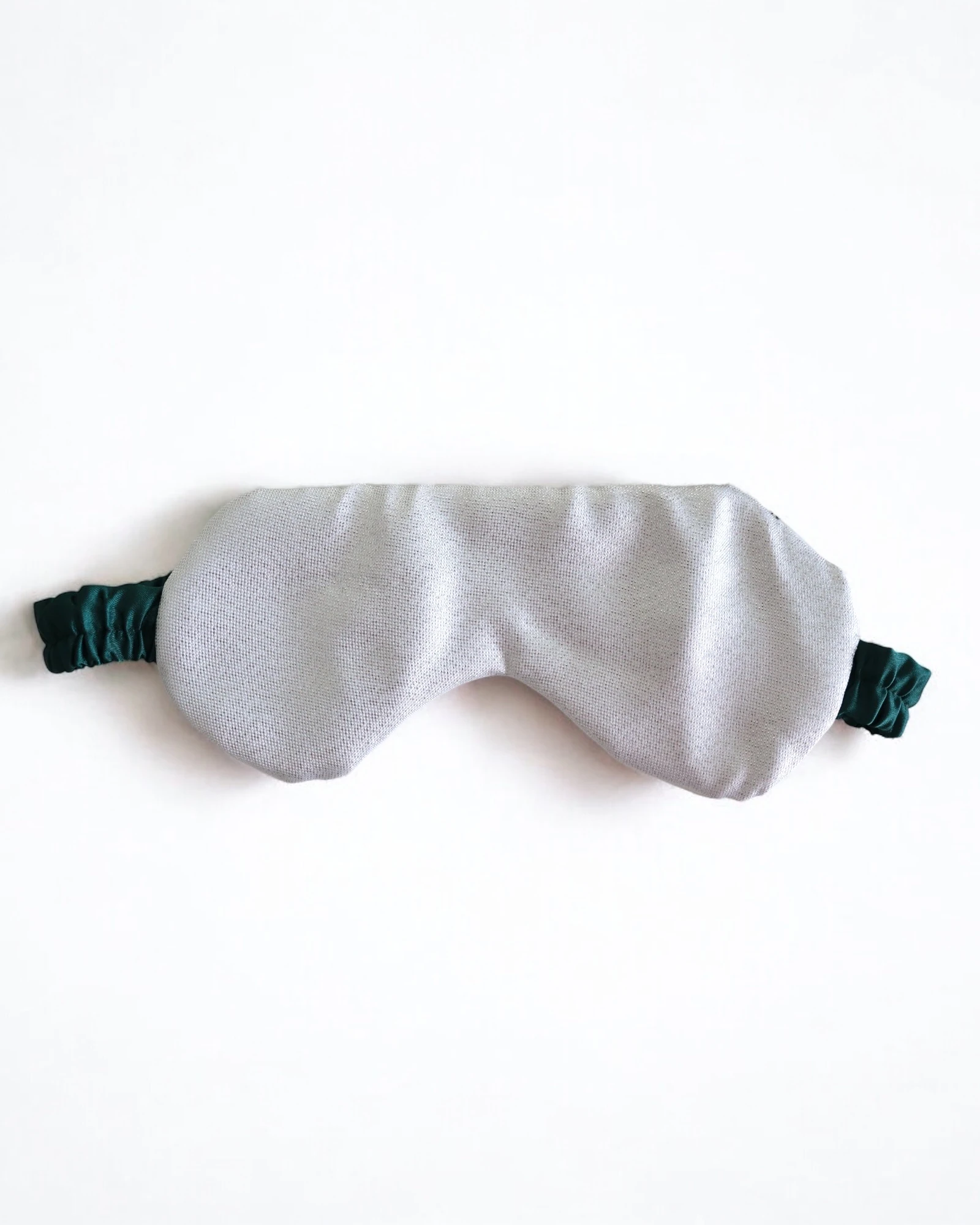 Uyku Maskesi – Beyaz Simli | 888 Balance ✨ 