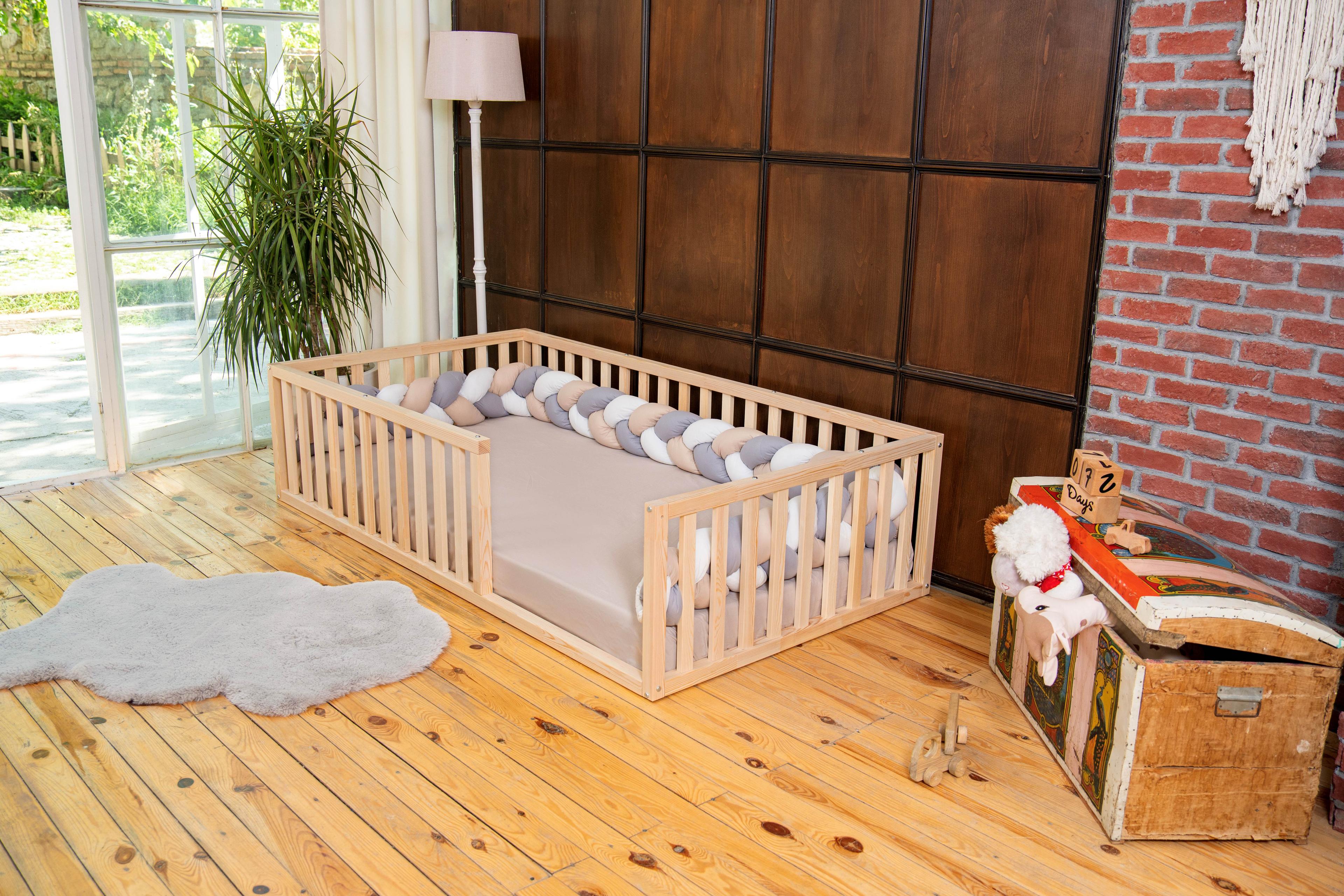 Montessori Natural Wood Floor Bed