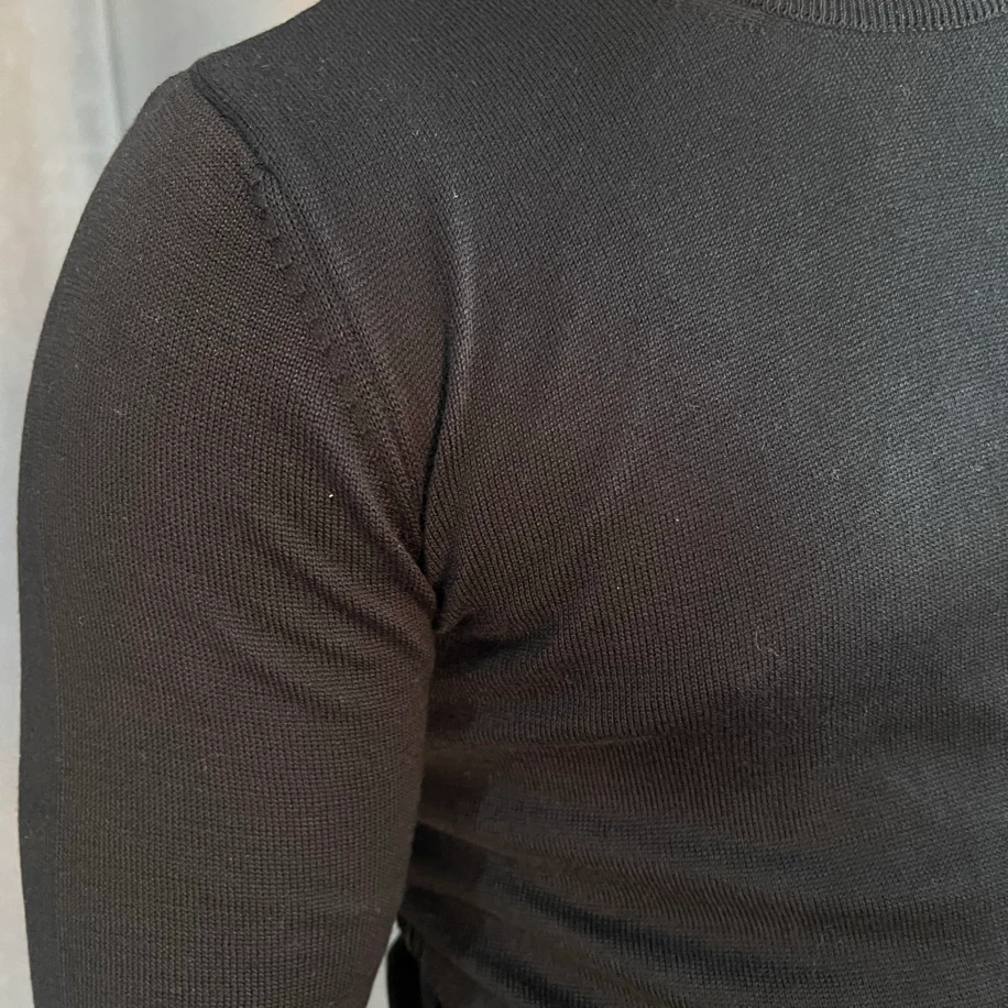 Basic Bisiklet Yaka Triko- Siyah