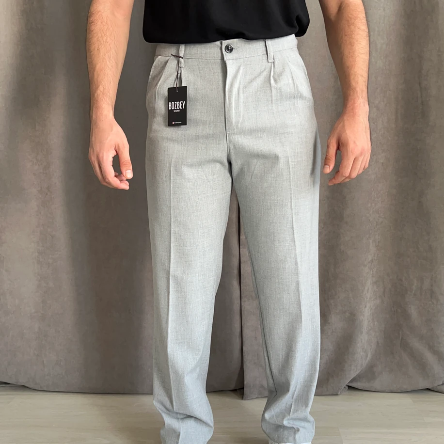 Pile Detaylı Beli Lastikli Baggy Kalıp Kumaş Pantolon - Gri