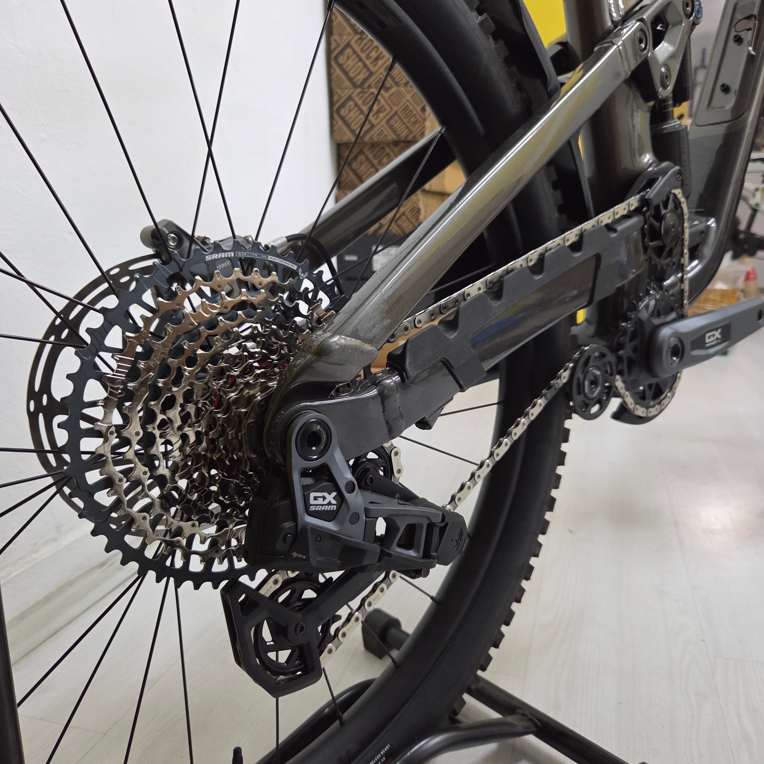 Trek Slash 9 GX AXS T-Type Gen 6 2025 Sıfır Enduro