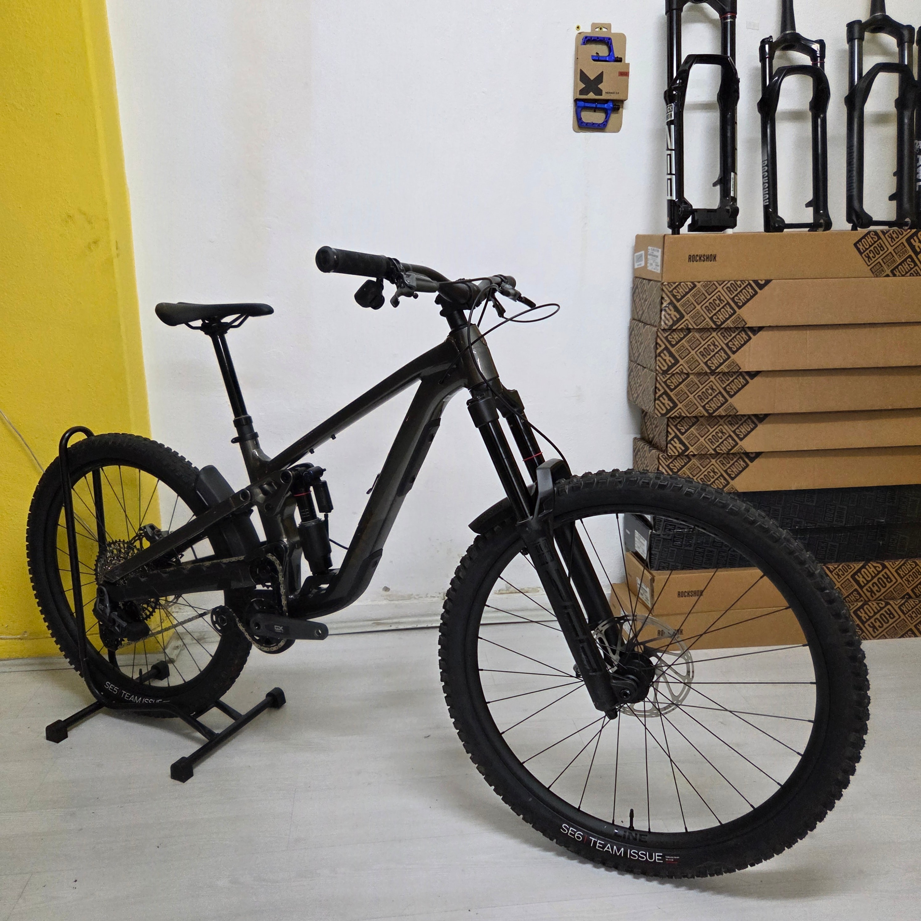 Trek Slash 9 GX AXS T-Type Gen 6 2025 Sıfır Enduro