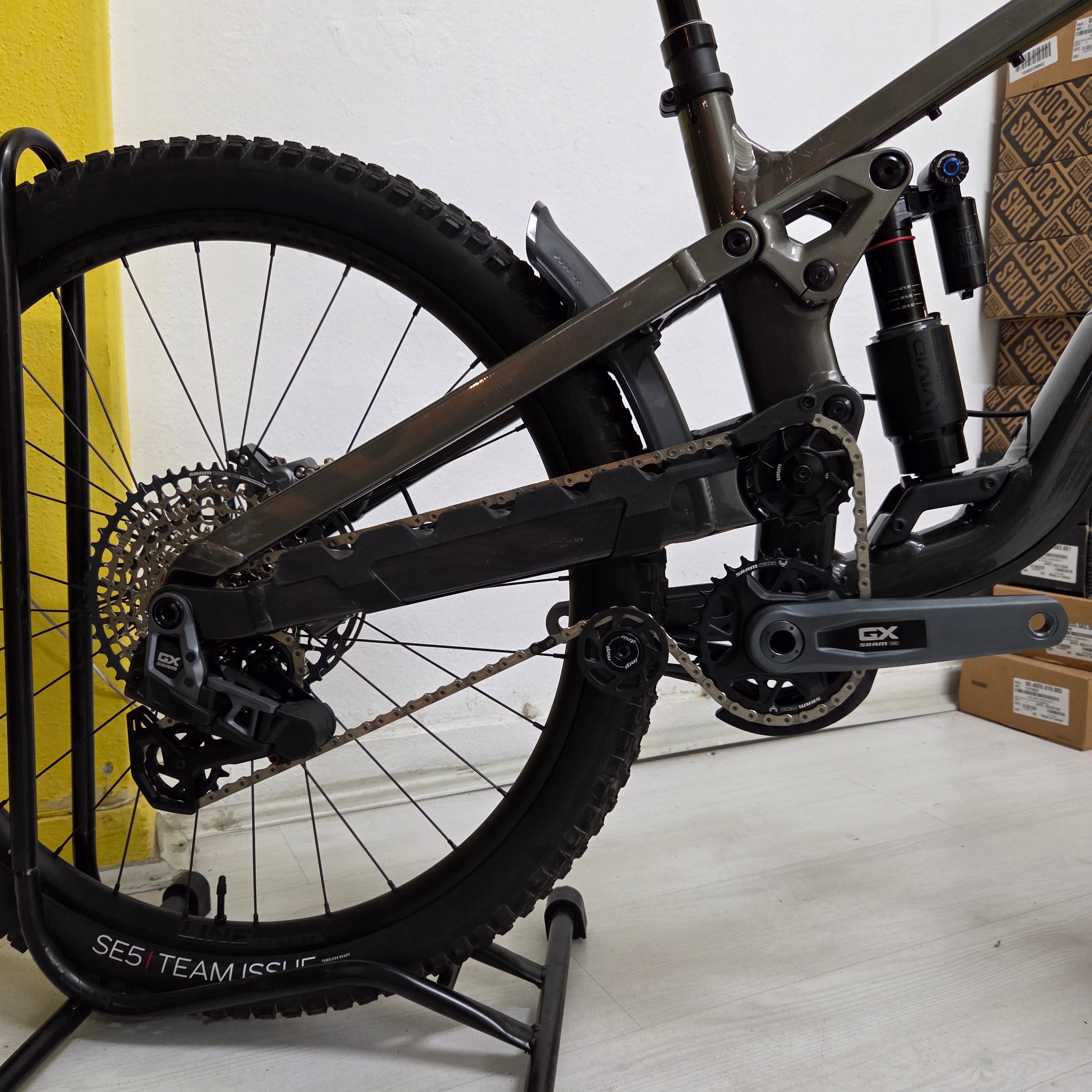 Trek Slash 9 GX AXS T-Type Gen 6 2025 Sıfır Enduro