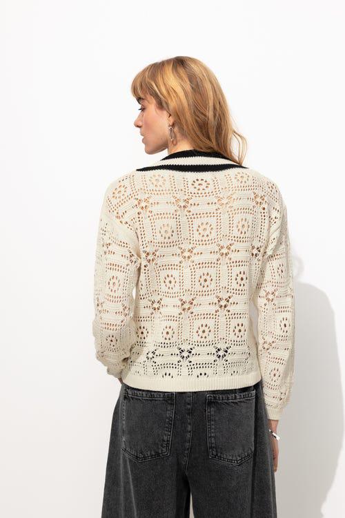 Orj Marka V Yaka Şerit Detay Triko