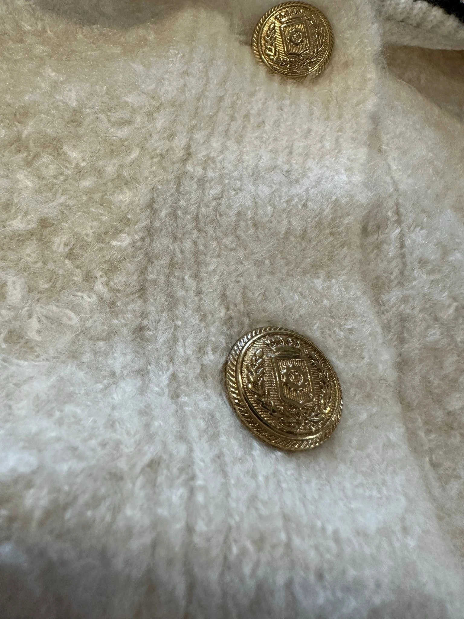 Orj Marka Mng Nakış Detaylı Gold Düğmeli Hırka - Ekru