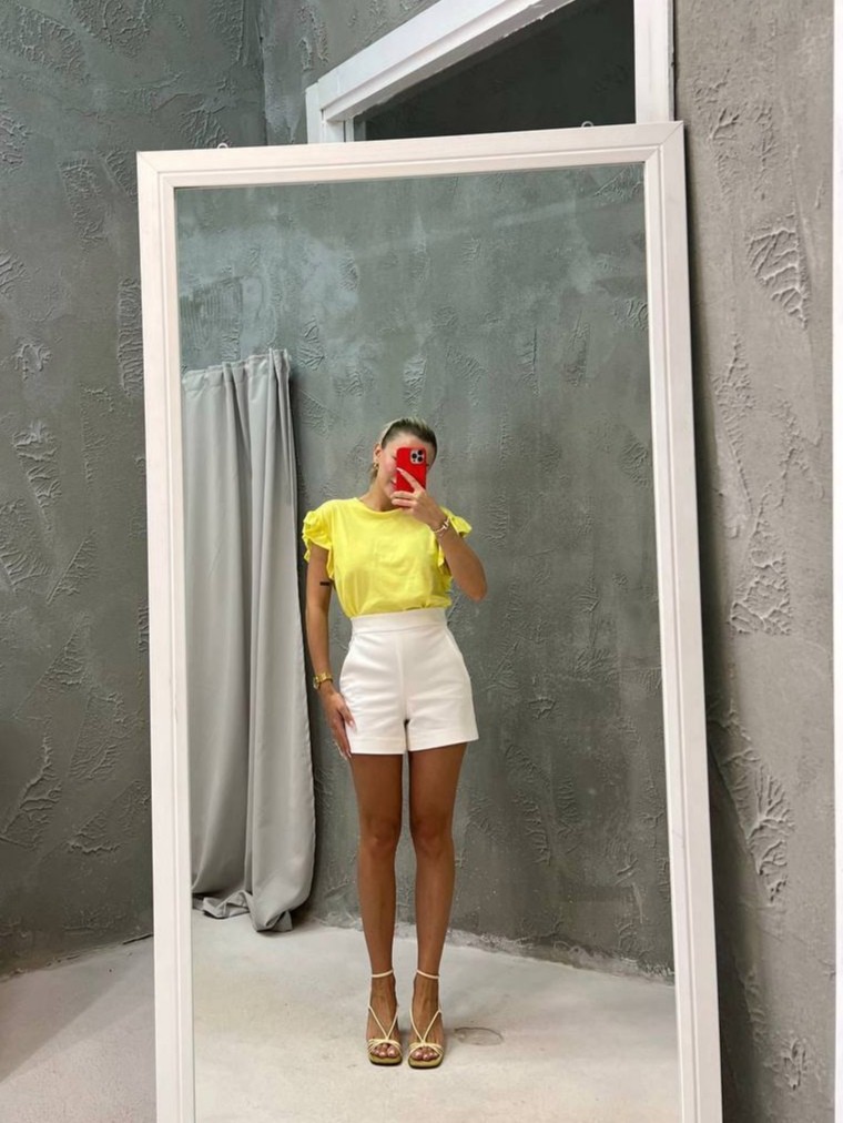 Orj Marka Sarı Kolları Fırfır Detaylı T-shirt