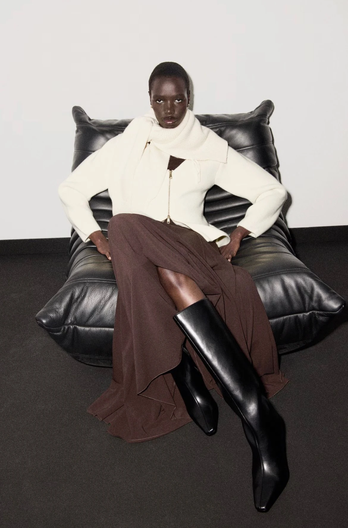 Orj Marka Mng Fermuarlı Ekru Triko Hırka