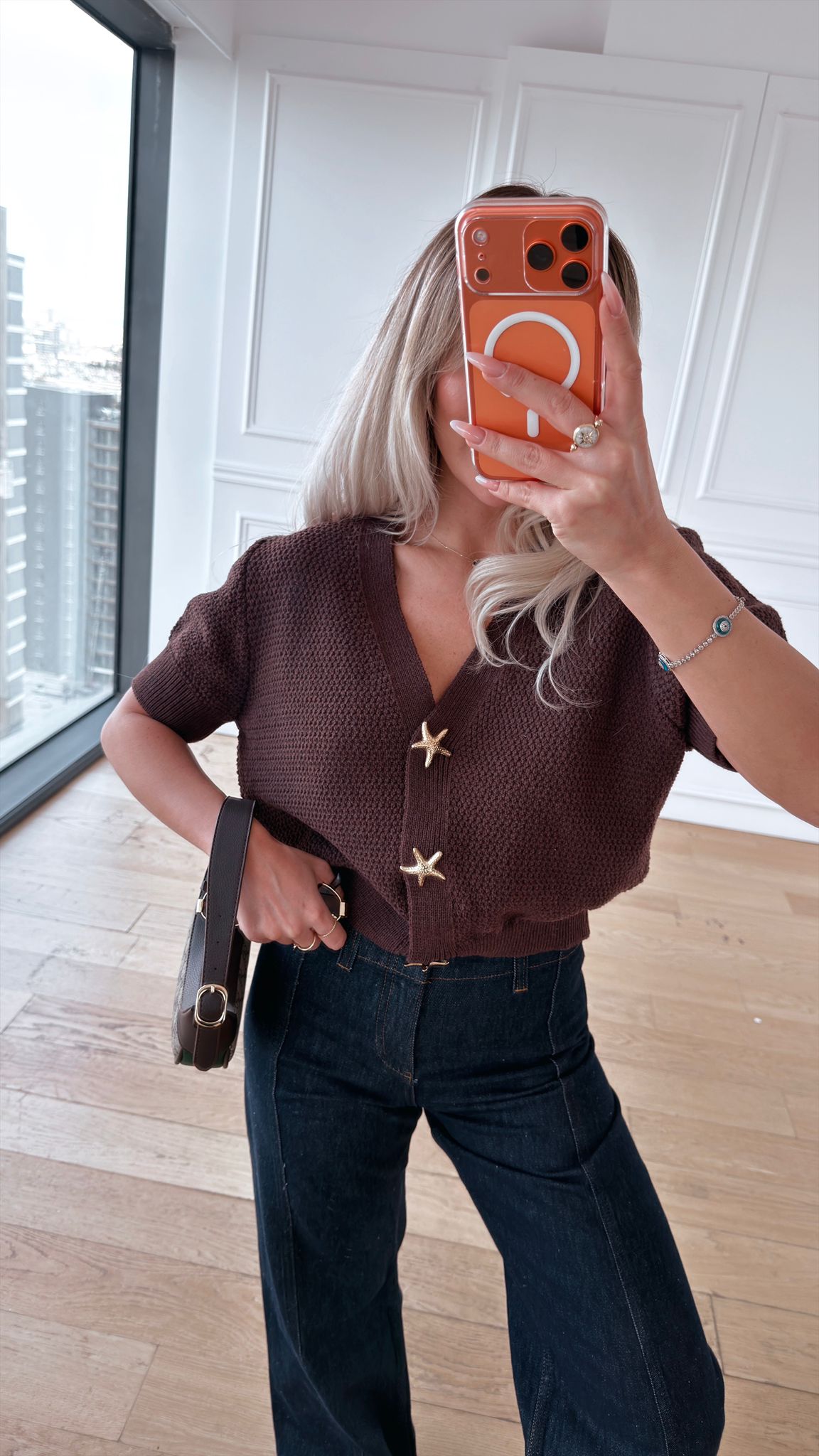 Yıldız Düğme Detaylı Kısa Kollu Triko Hırka- Kahve