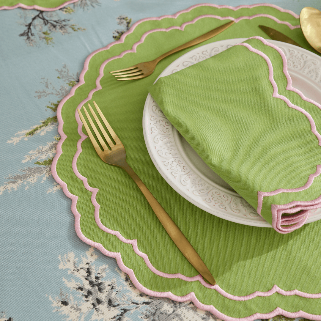 Pembe Yeşil Herme Amerikan Servisi ve Yemek Peçetesi