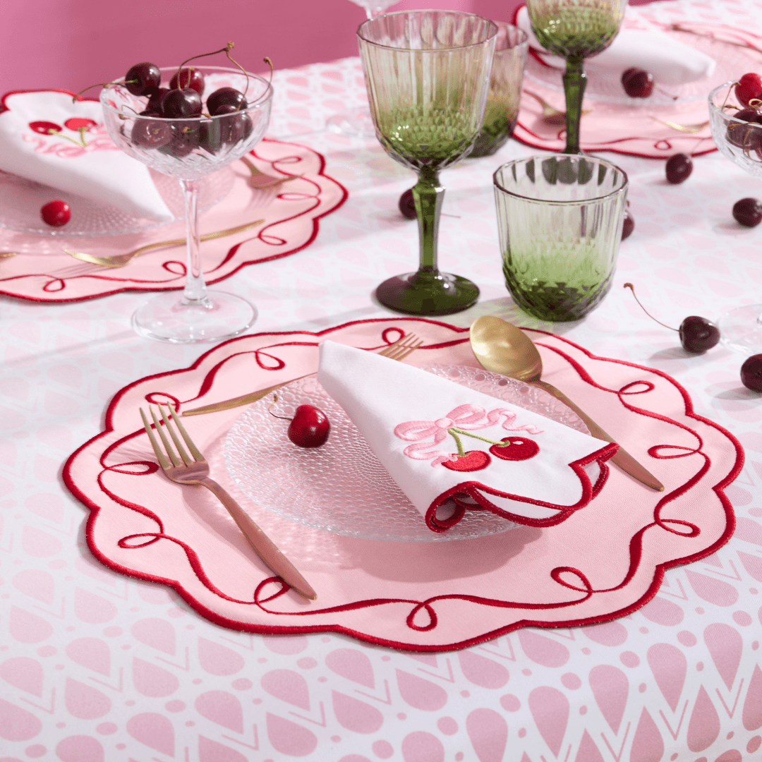 Pembe Bella Amerikan Servisi ve Yemek Peçetesi
