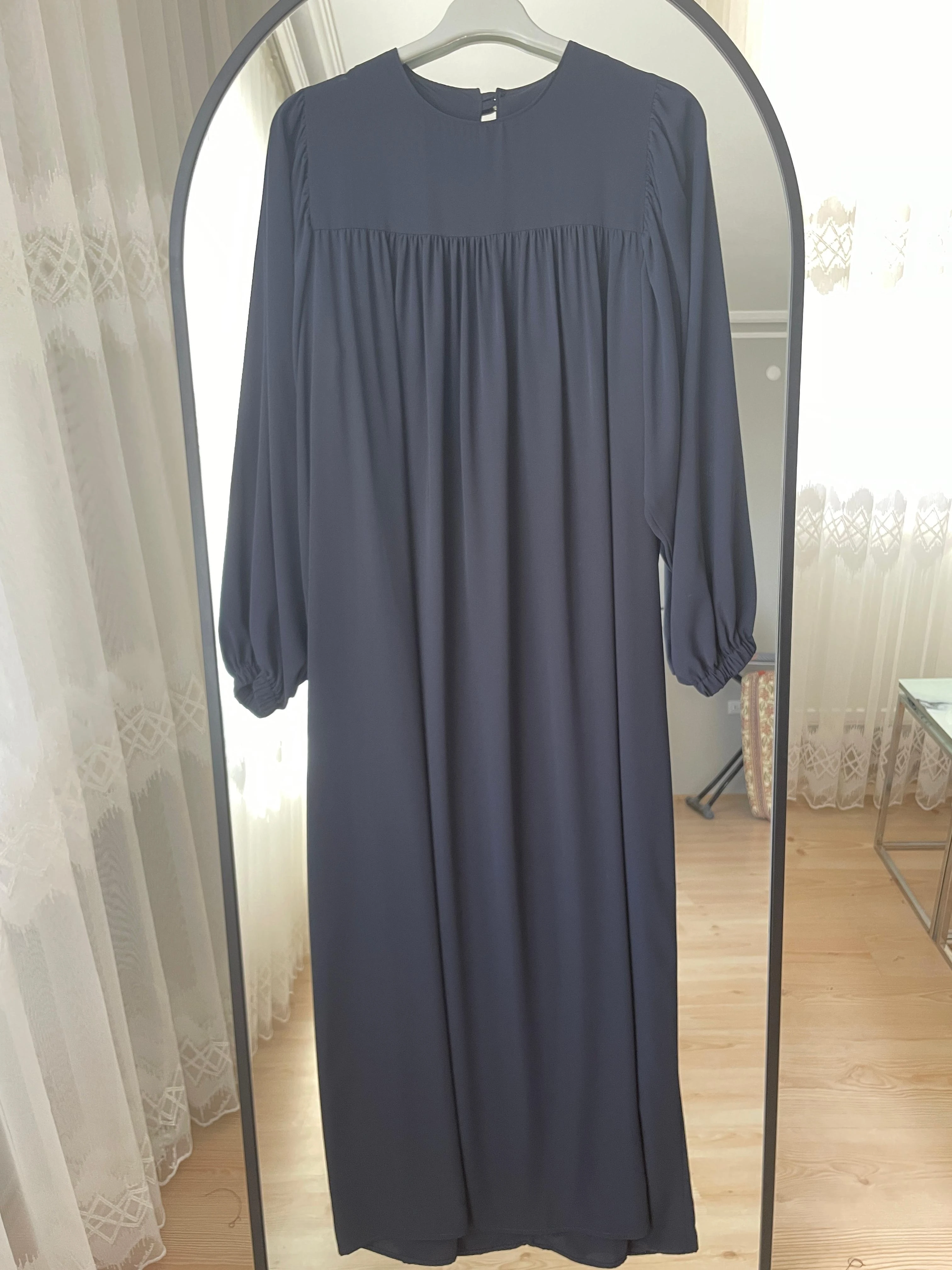 füme renk üstten robalı elbise