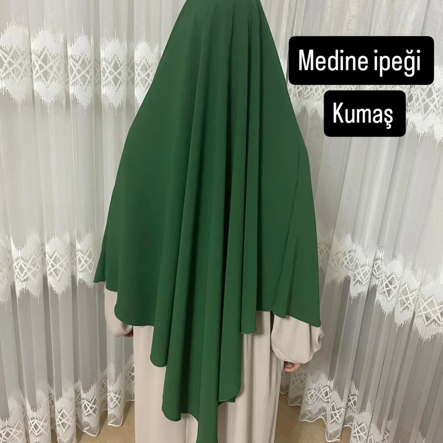 Zümrüt yeşili  büyük boy oval kesim telalı sufle