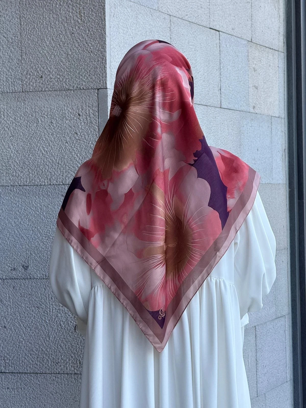 Büyük Boy Pamuklu Flora Desen Eşarp-Mürdüm