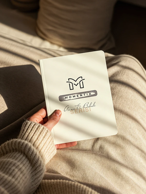 MOMENTİA ANNE & BEBEK SERİSİ – 0-36 AY GELİŞİM & ANI KAZI-KAZAN AKTİVİTE DEFTERİ