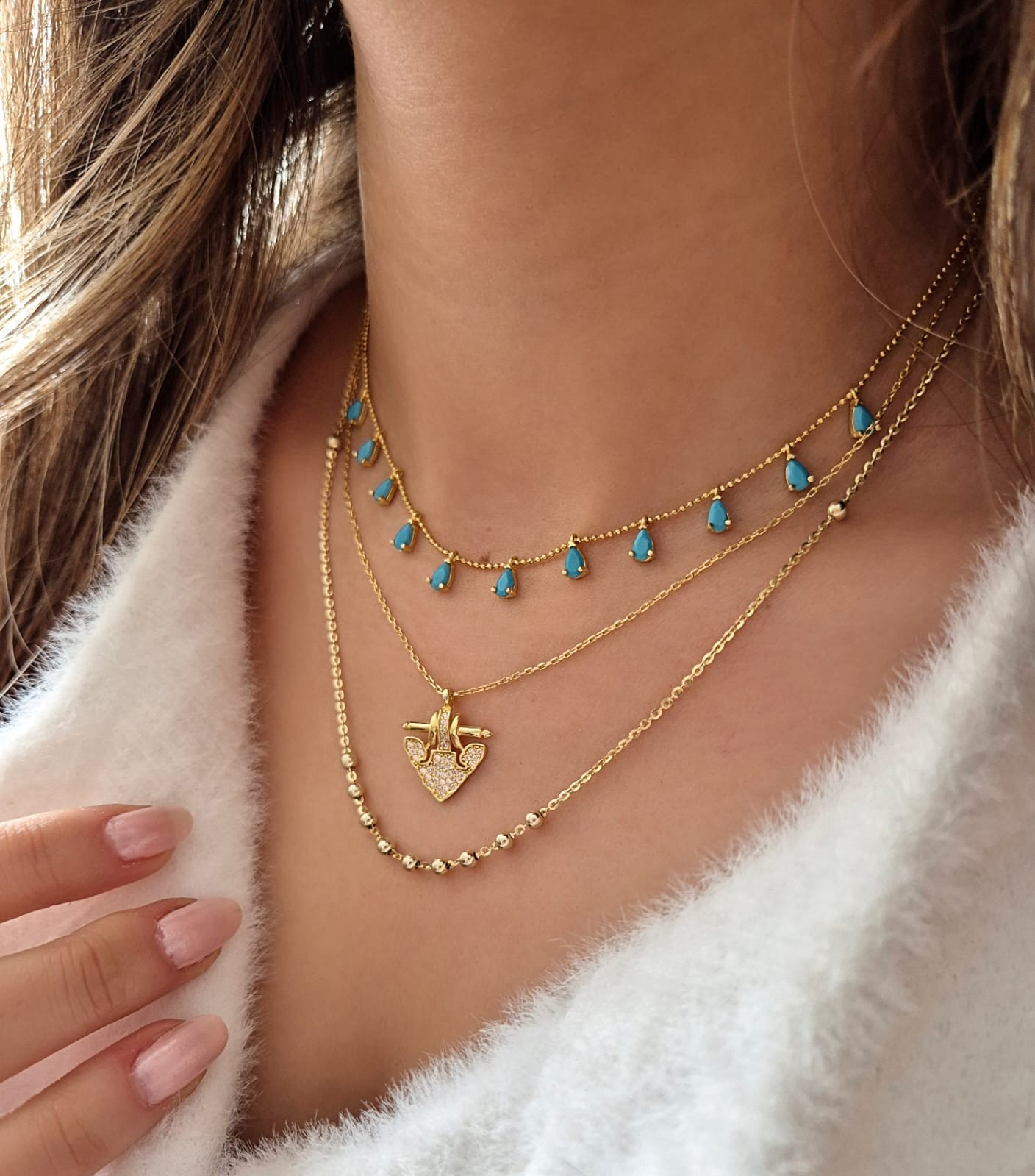 Mavi Sallantı Choker Kolye 
