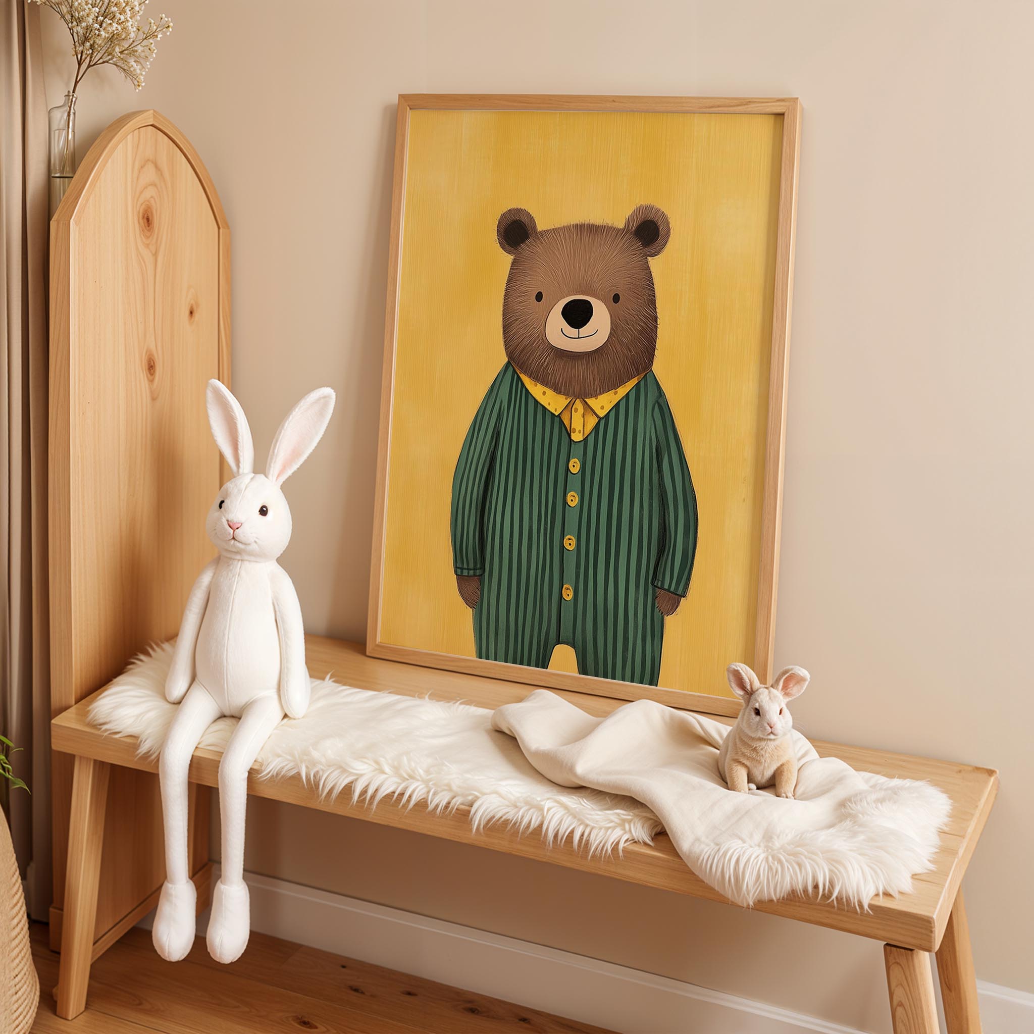 Pijamalı Uykucu Sakin Ayı - Sarı Fon