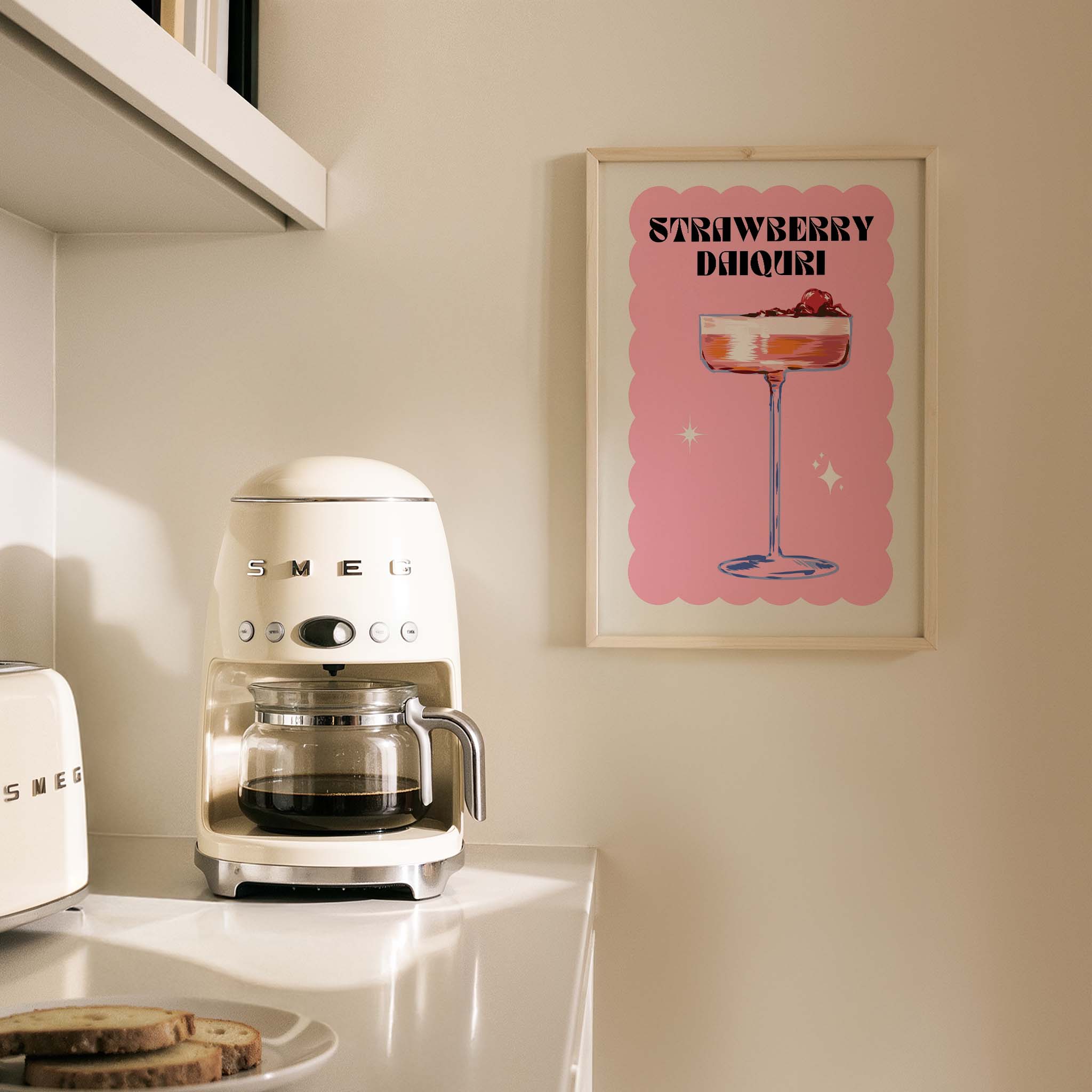 Çilekli Daiquri Kokteyller Mutfak Duvar Tablosu